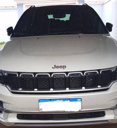 JEEP COMMANDER 2.0 TD380 TURBO DIESEL OVERLAND AT9 JEEP COMMANDER 2.0 TD380 TURBO DIESEL OVERLAND AT9